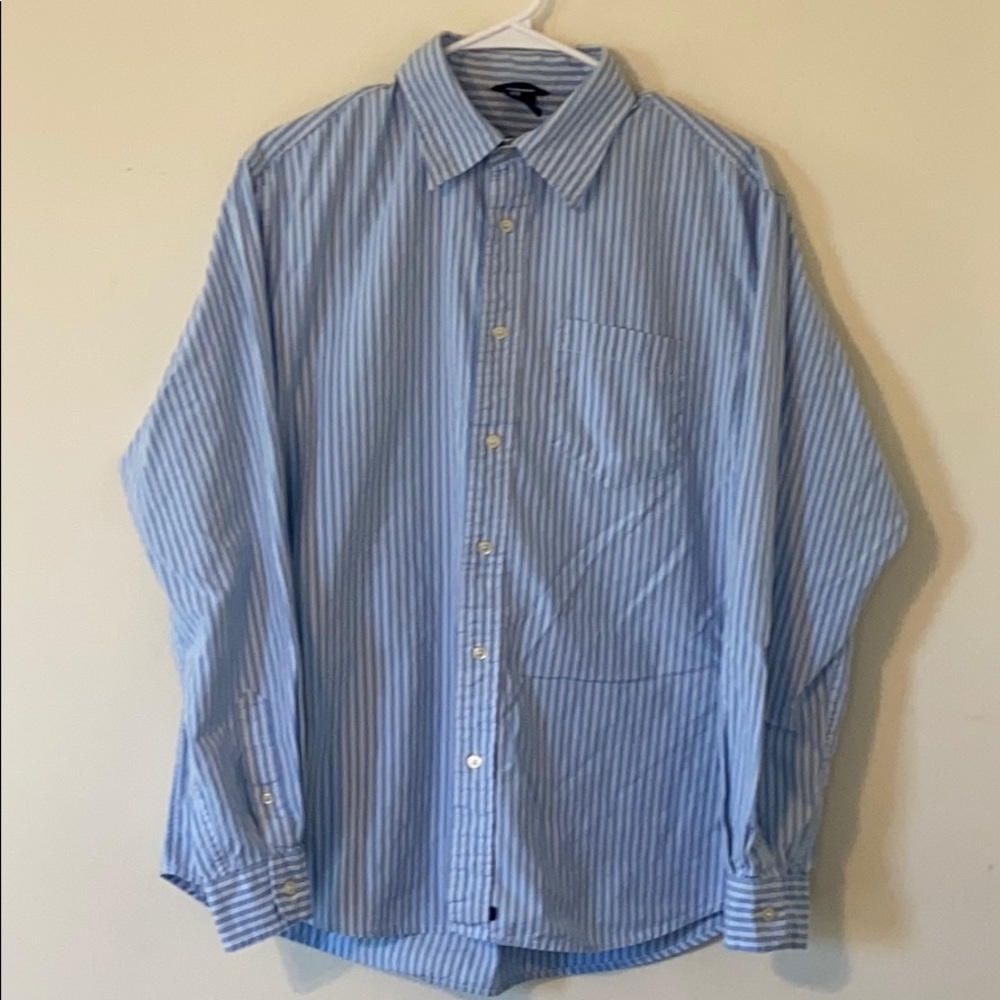 GAP MEN’S size MEDIUM (M) Button Down Dress Shirt